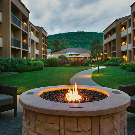 Courtyard By Marriott Mahwah Exterior foto