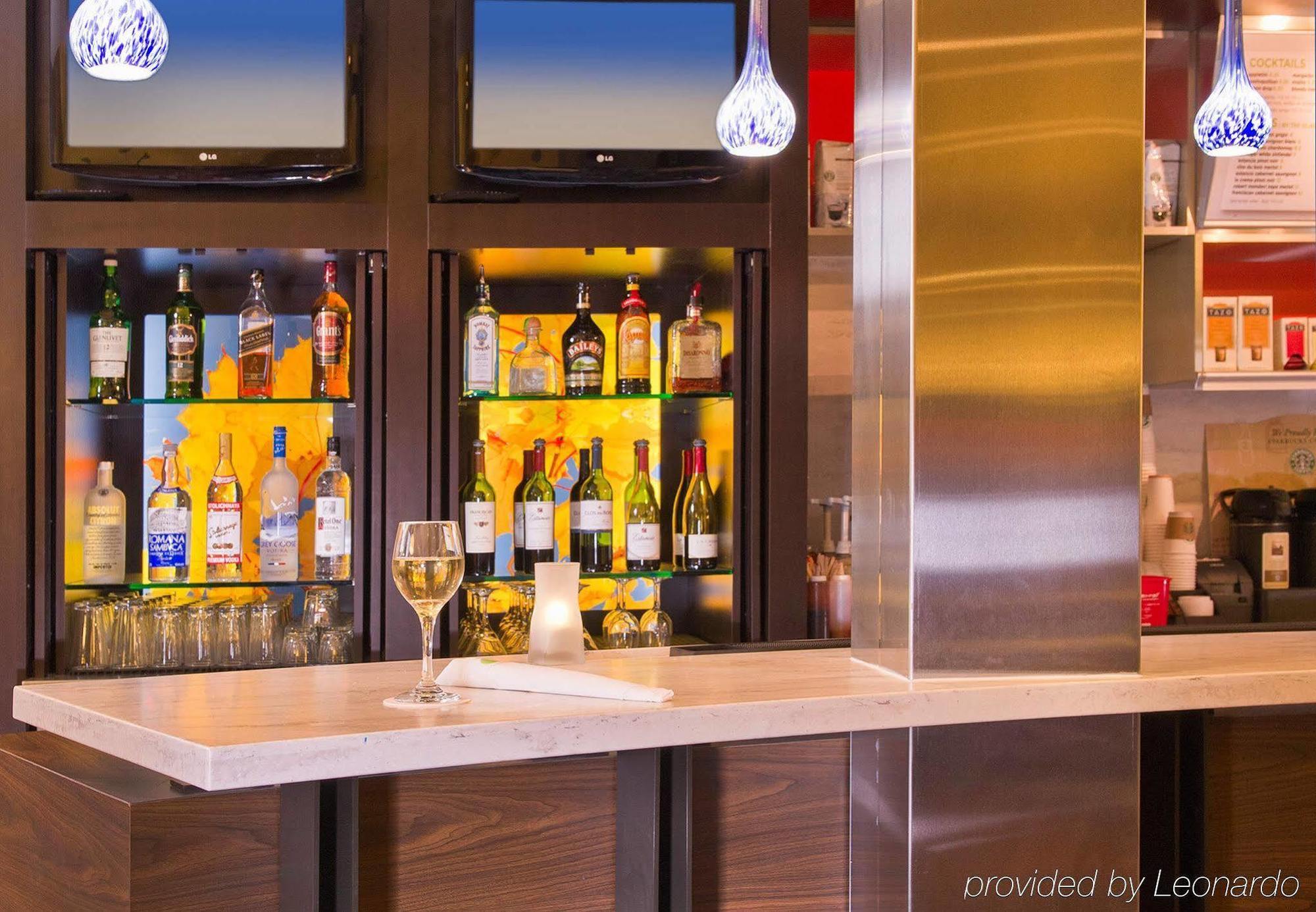 Courtyard By Marriott Mahwah Restaurante foto