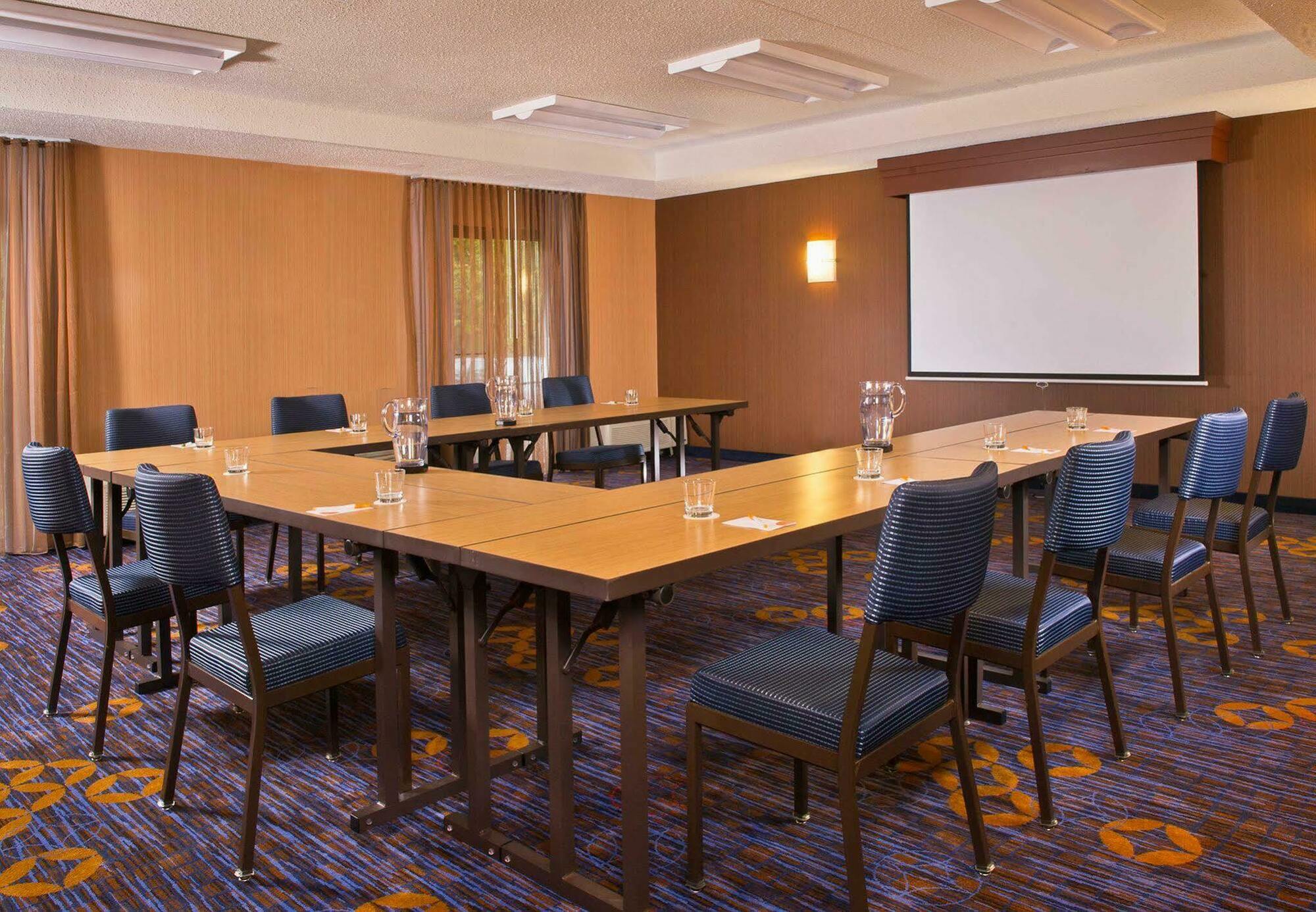 Courtyard By Marriott Mahwah Exterior foto